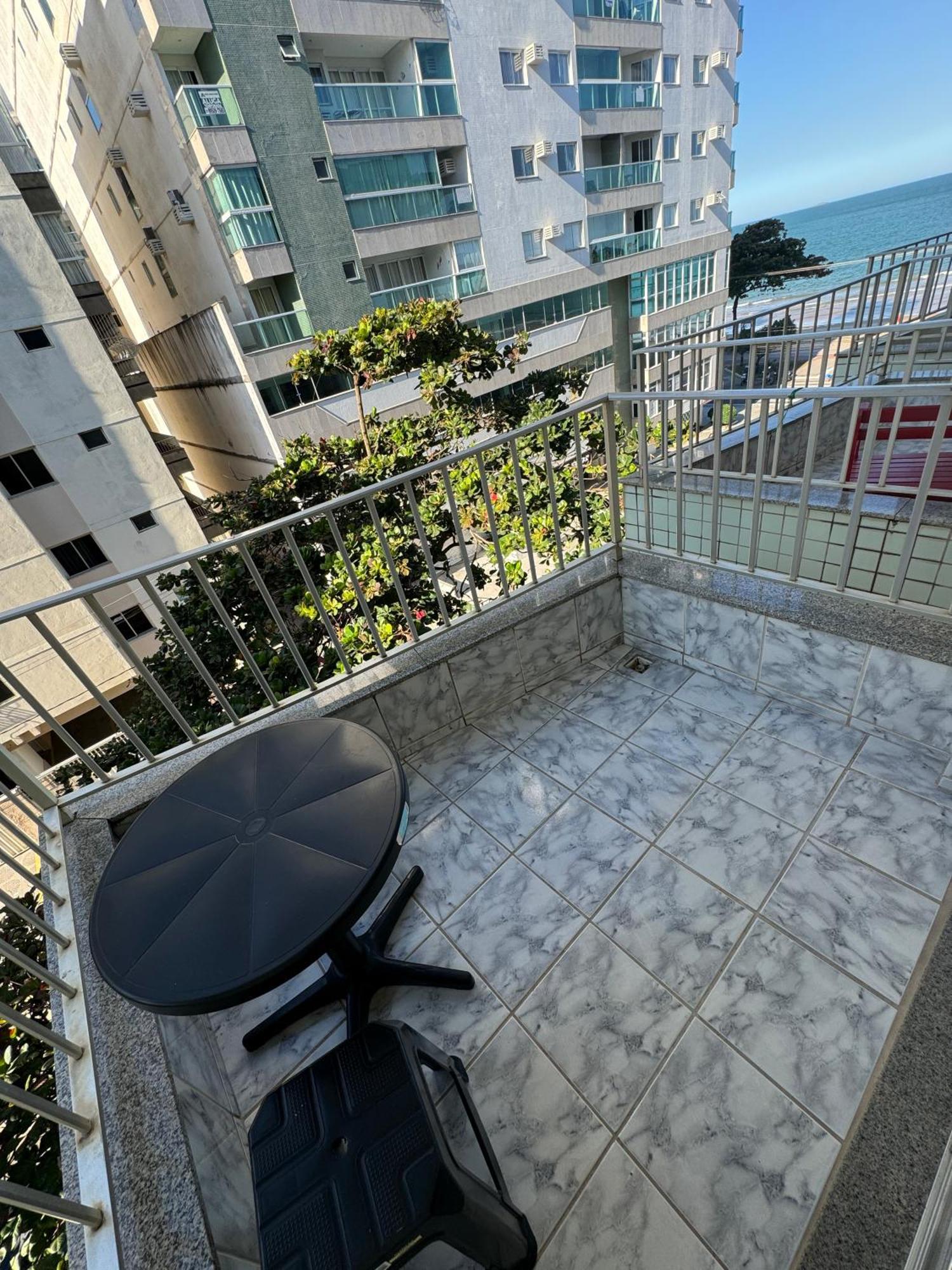 Apartamento Vista Mar 209 - 2 Quartos - Praia Do Morro - Predio Frente Mar - Varanda Com Vista Mar - Elevador - Atravessou A Avenida, Ja Esta Na Praia - Com Garagem - Internet Guarapari Exteriör bild